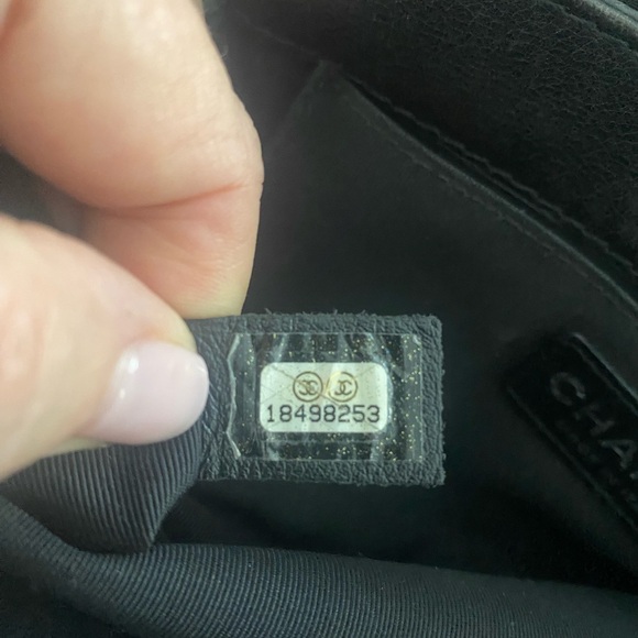 CHANEL Medium Boy Reverso Flap - Picture 4 of 5